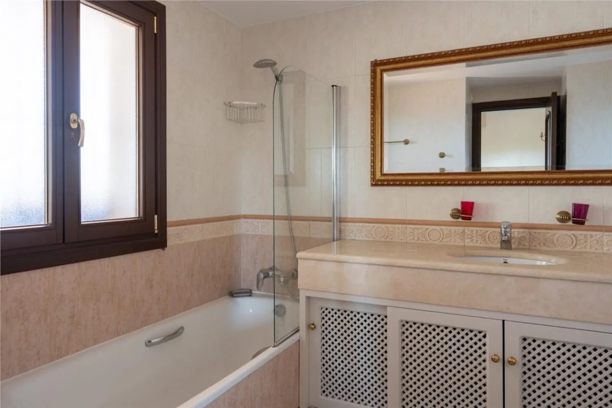 Vila de vanzare in Malaga - foto 18