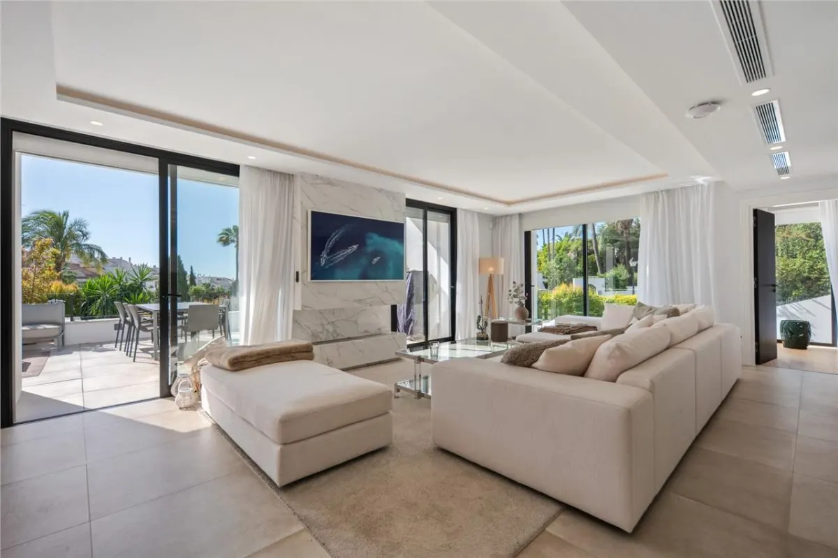 Vila de vanzare in Malaga - foto 11