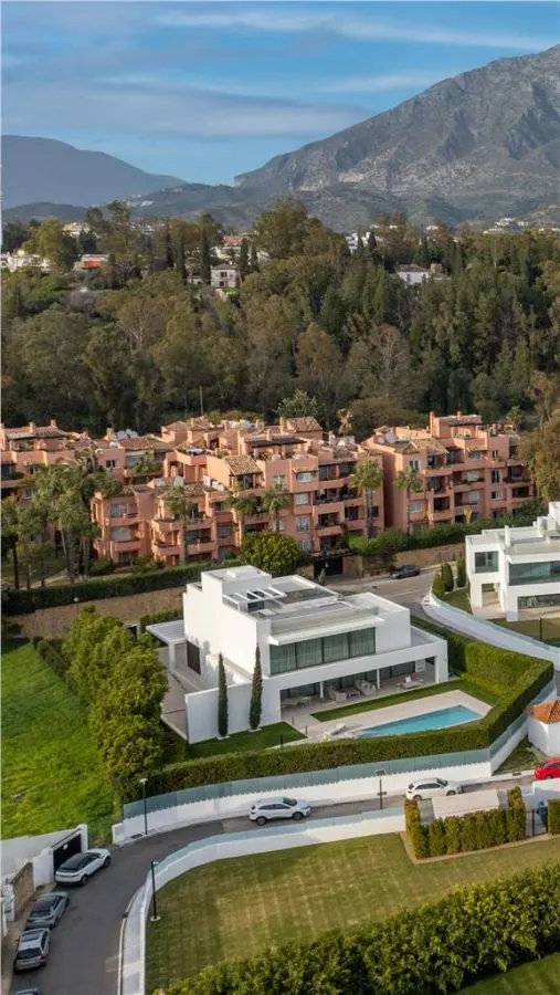 Vila de vanzare in Malaga - foto 3