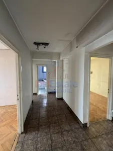 Apartament decomandat 4 camere, Centru – Spatios, 84 mp - foto 5