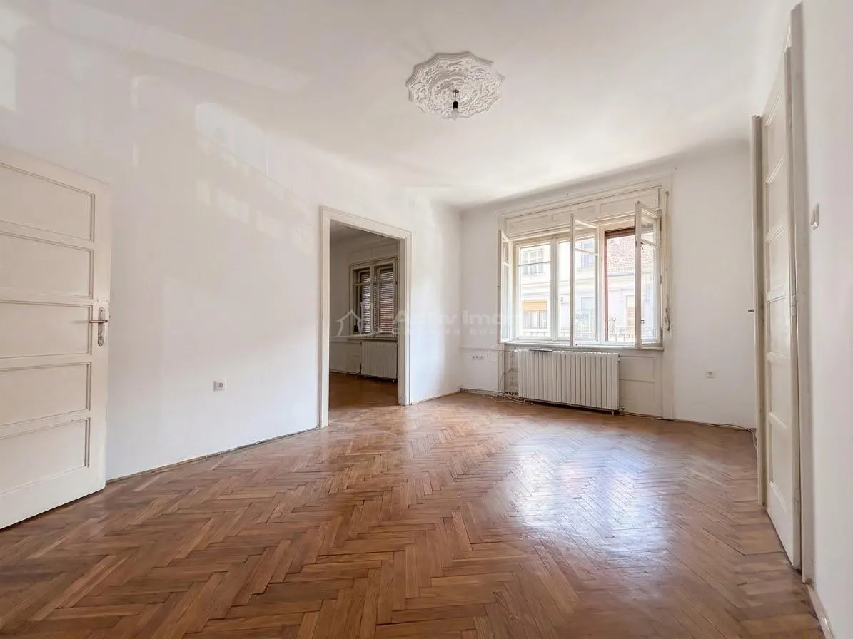 Apartament ultracentral 72 mp - etaj 1- boxa 25 mp - foto 7