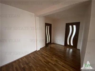 多布罗埃什蒂房屋出售，伊尔福夫县 - foto 16