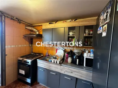 House / villa for sale 122 sqm in Bucuresti, Salaj area - foto 2