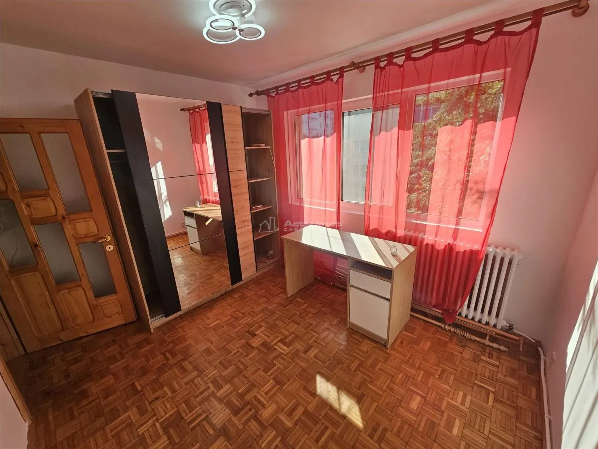 Resita, Appartement 3 Chambres, Meublé et Équipé, 1er Étage, Micro 3 - foto 4