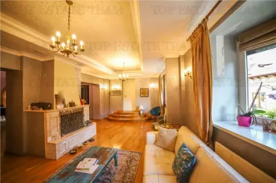 Villa de Prestigio en Venta cerca de Piata Victoriei - Lascar Catargiu, 530 m² - foto 5