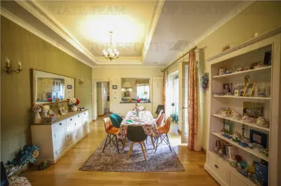 Villa de Prestigio en Venta cerca de Piata Victoriei - Lascar Catargiu, 530 m² - foto 9