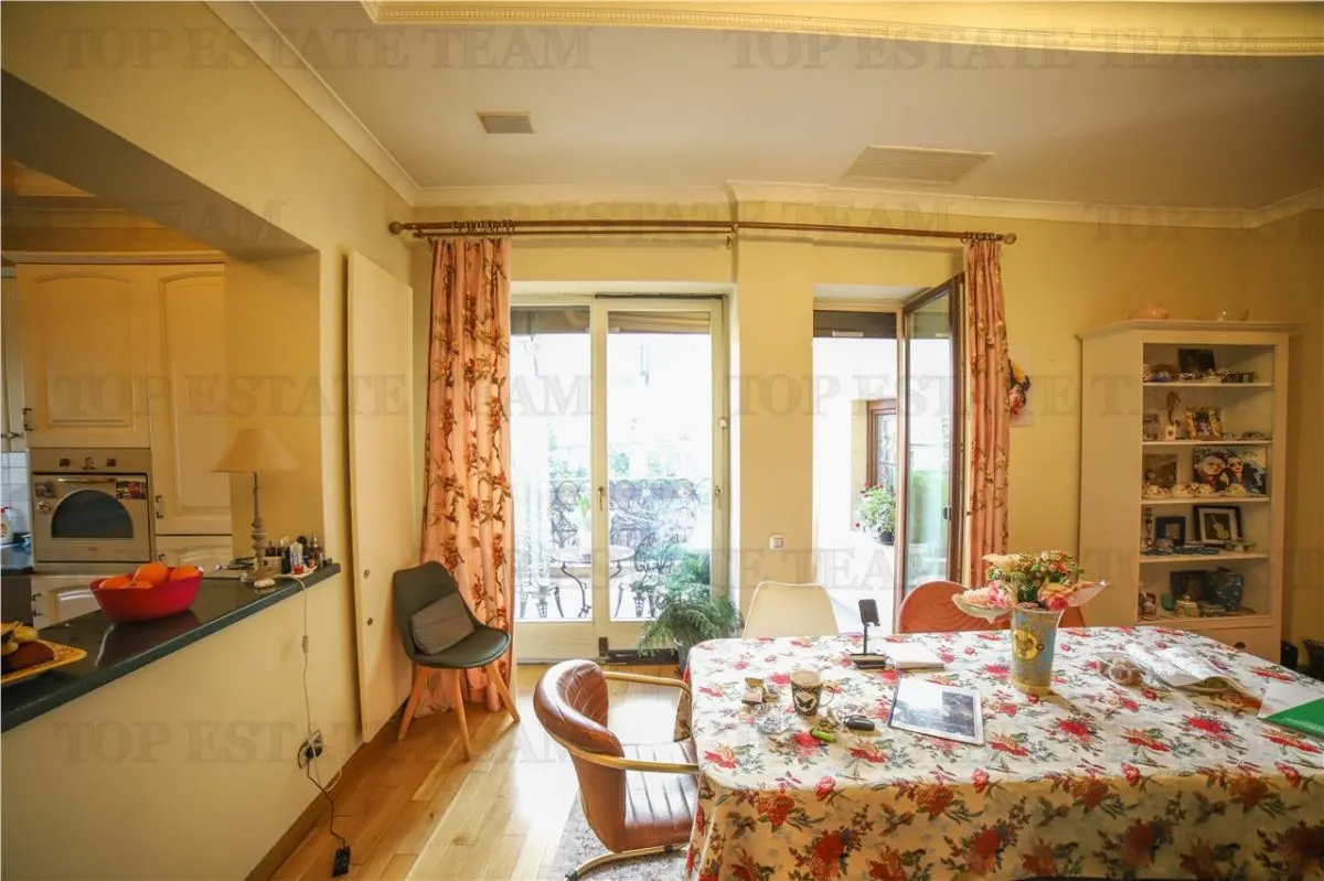 Villa de Prestigio en Venta cerca de Piata Victoriei - Lascar Catargiu, 530 m² - foto 10