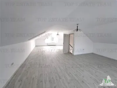 Villa à Vendre | Communauté Privée Austrian Village | Lac Crevedia - foto 21