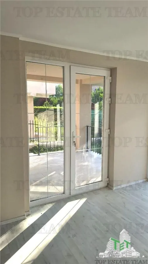 Villa à Vendre | Communauté Privée Austrian Village | Lac Crevedia - foto 6