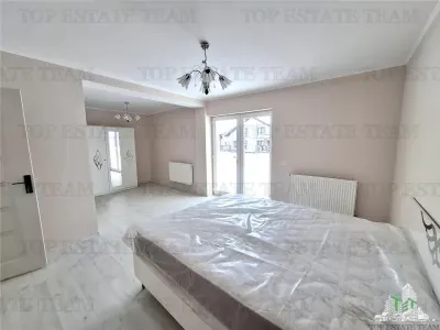 Villa à Vendre à Crevedia – Résidence Élégante ou Opportunité d'Investissement - foto 7