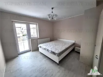 Villa à Vendre à Crevedia – Résidence Élégante ou Opportunité d'Investissement - foto 8
