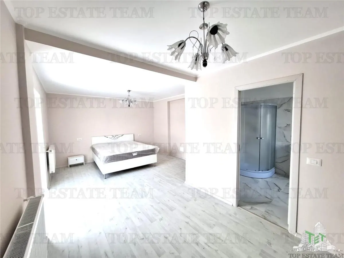 Villa à Vendre à Crevedia – Résidence Élégante ou Opportunité d'Investissement - foto 9