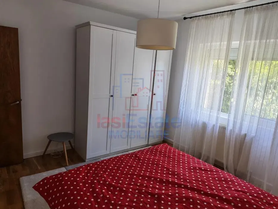Apartamento de Tres Dormitorios Tatarasi – Oancea - foto 2