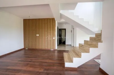 Maison Individuelle Moderne P+1+M – Terrain 374 m², Berceni - foto 3