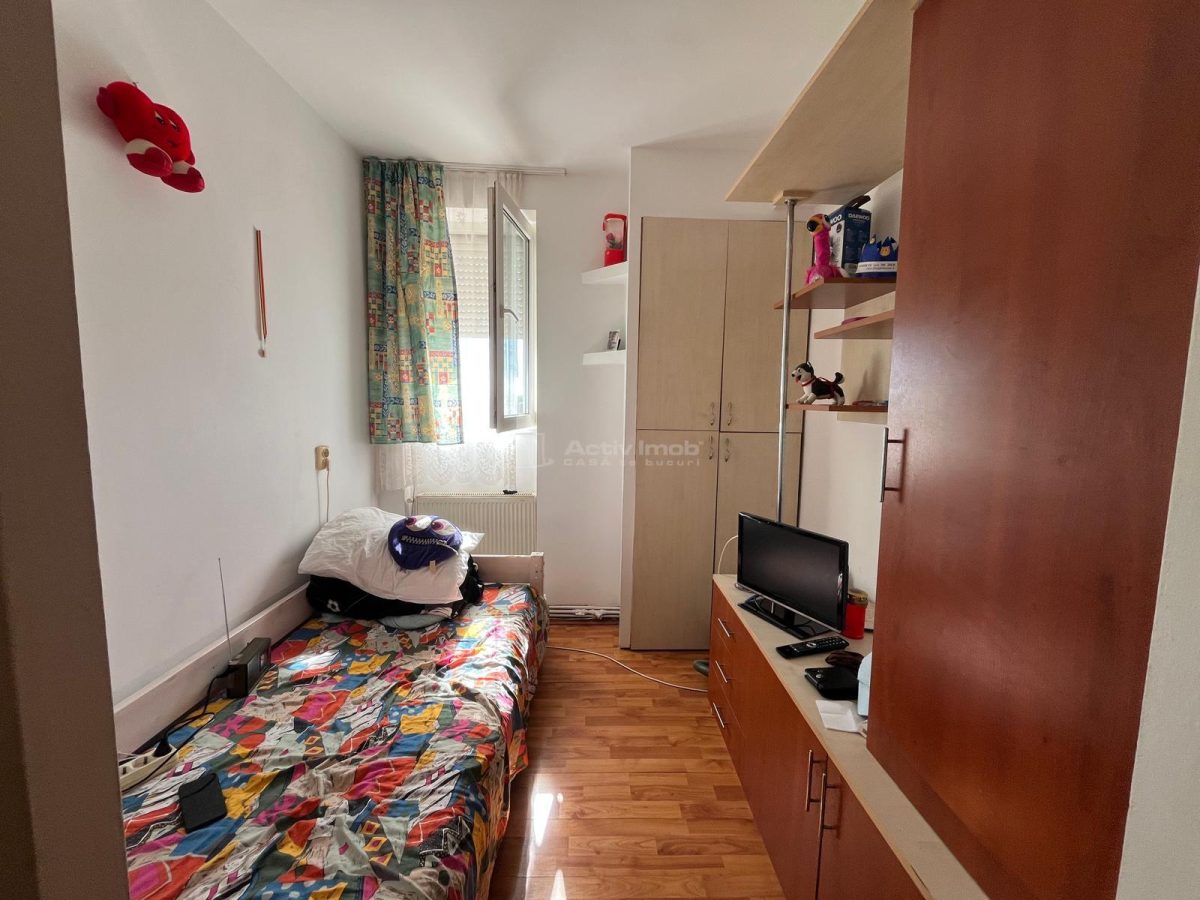 Lugoj, Ap. 1 Cam., 41 Mp., Et. 3, Strada Cernei, Langa Liceul Aurel Vlaicu - foto 16