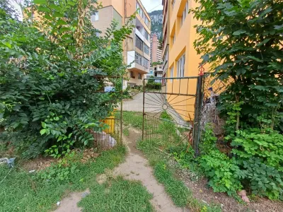 Baile Herculane, Villa Miramonte en Venta, 3204 m² Terreno Urbano, Centro - foto 23