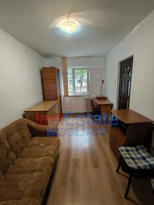 Apartament 2 Camere Alexandru cel Bun - Liceul Miron Costin - foto 2