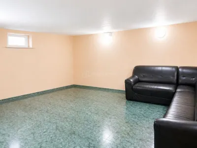 Vila eleganta cu 4 dormitoare - demisol - curte - terasa - foto 13