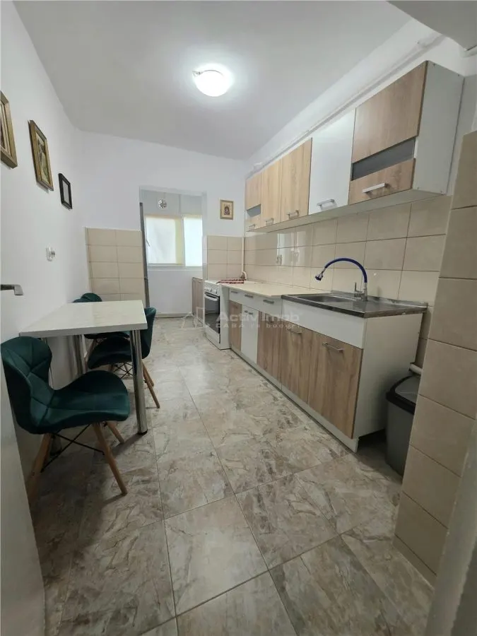 Apartment with 2 bedrooms for sale 57 sqm in Buzau, Unirii Nord area - foto 2