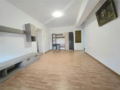 Apartment with 2 bedrooms for sale 57 sqm in Buzau, Unirii Nord area - foto 9