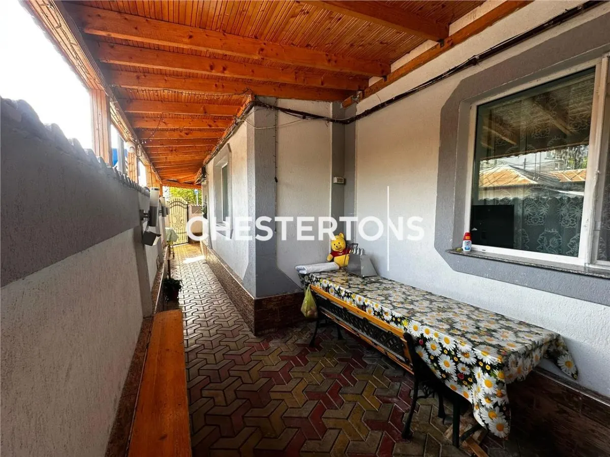 Villa d'excellente situation – 5 chambres, 3 salles de bain, entièrement meublée - foto 5