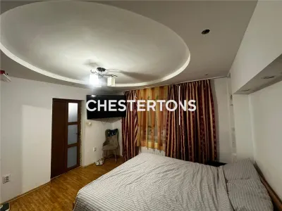 Villa d'excellente situation – 5 chambres, 3 salles de bain, entièrement meublée - foto 8
