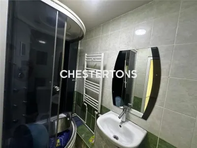Villa d'excellente situation – 5 chambres, 3 salles de bain, entièrement meublée - foto 9