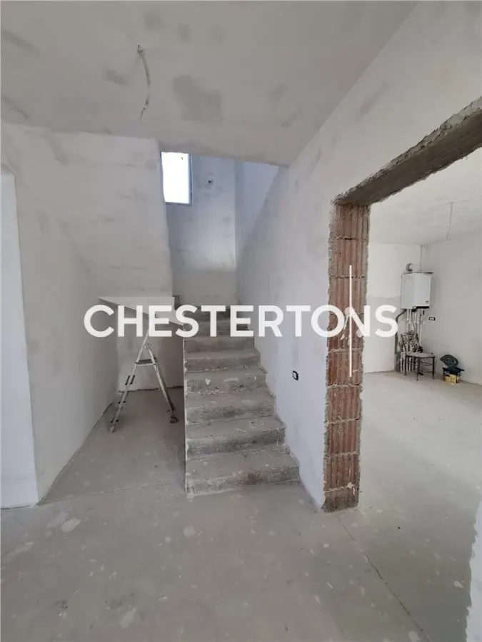 Villa Neuve à Vendre à Buftea / 4 Chambres / 180 m² / Terrain 550 m² - foto 6