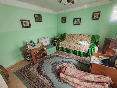 Bocsa Montana – Maison Familiale avec Véranda Généreuse - foto 17
