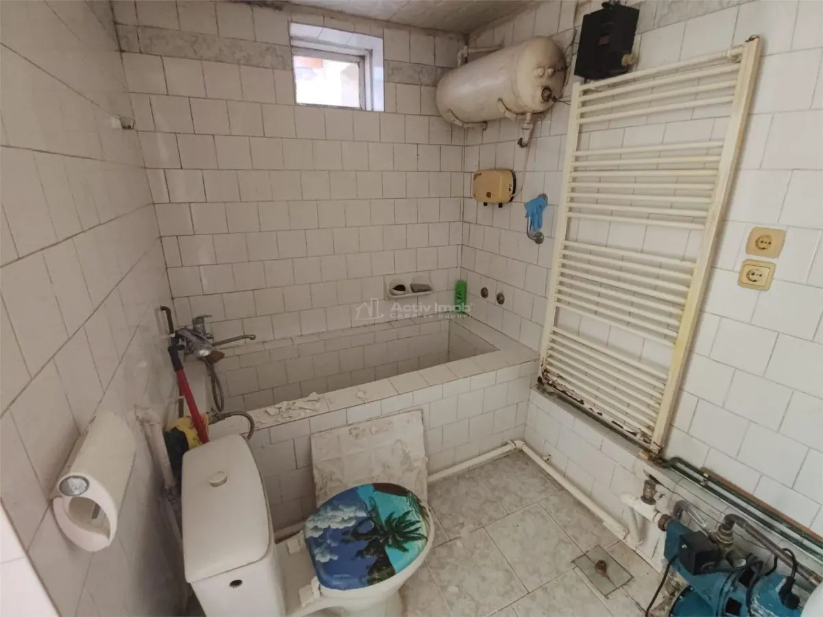 Bocsa Montana – Maison Familiale avec Véranda Généreuse - foto 21