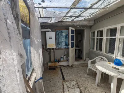 Bocsa Montana – Maison Familiale avec Véranda Généreuse - foto 22