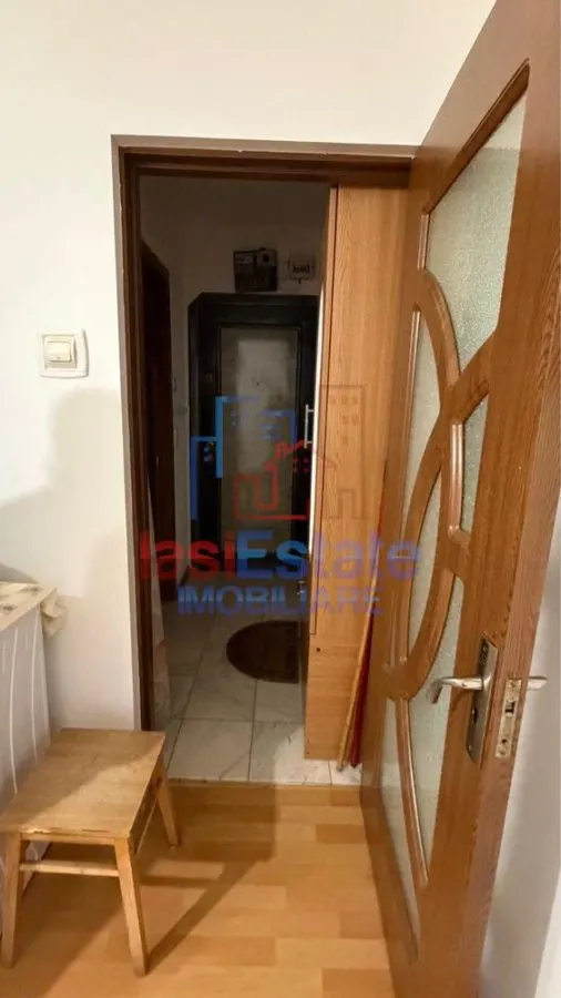 Alexandru cel Bun – Appartement 2 Chambres, Premier Étage avec Chauffage Central et Climatisation - foto 4