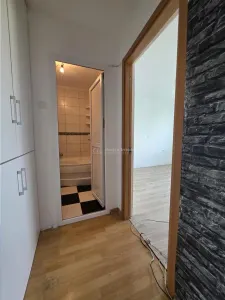 Apartamento 3 Dormitorios, 61 m², 4ª Planta, Parking, Obor - foto 6