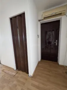 Apartamento 3 Dormitorios, 61 m², 4ª Planta, Parking, Obor - foto 9