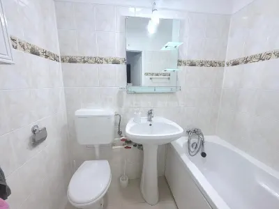 Appartement 3 Chambres à Louer – Métro Raul Doamnei – 540€/mois – Meublé et Rénové - foto 5