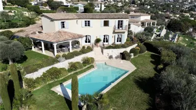 Villa for Sale in Alpes-Maritimes - foto 15