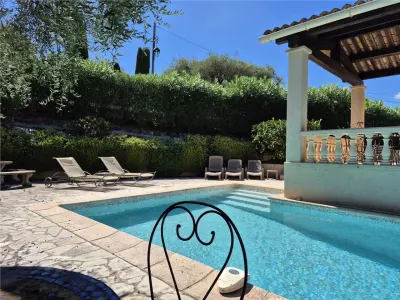 Villa for Sale in Alpes-Maritimes - foto 15