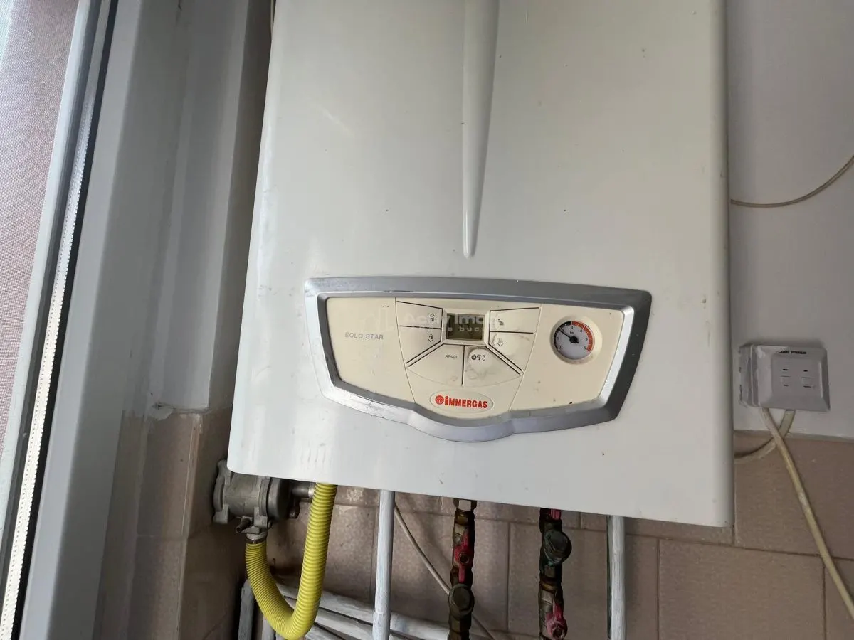 Apartment with 4 bedrooms for sale 80 sqm in Caransebes, Nord area - foto 15