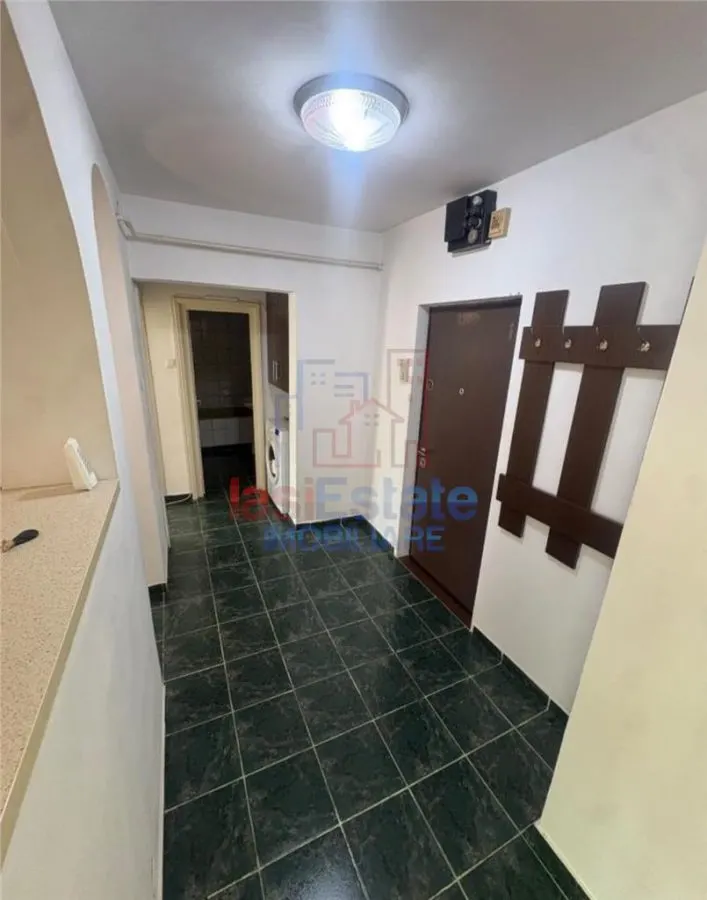Apartament 2 Camere Nicolina - Biserica Catolica - foto 8