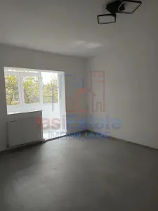 Apartamento de 2 Dormitorios con Distribución Separada, Reformado, Zona CUG - Iasi