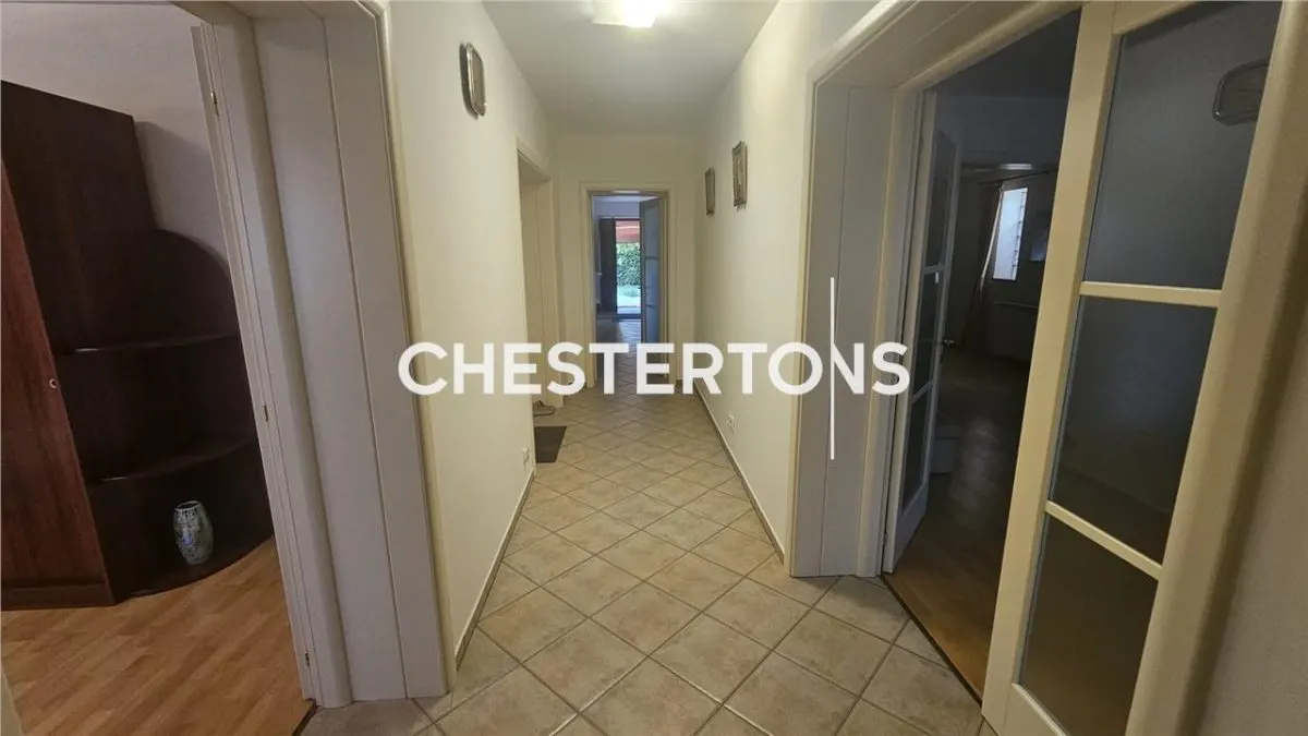 Villa Spacieuse 6 Chambres à Louer à Rosu-Militari - foto 10