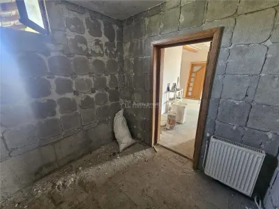 Apartment with 4 bedrooms for sale 120 sqm in Resita, Calea Timisoarei area - foto 22