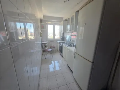4-Bedroom Apartment Ostroveni, Boulevard Tineretului, Ramnicu Valcea - foto 7