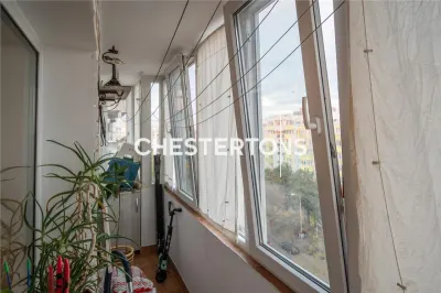 Apartamento de 3 Dormitorios con Calefacción Central Propia y 2 Baños, Calea 13 Septembrie - foto 11