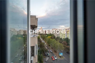 Apartamento de 3 Dormitorios con Calefacción Central Propia y 2 Baños, Calea 13 Septembrie - foto 5