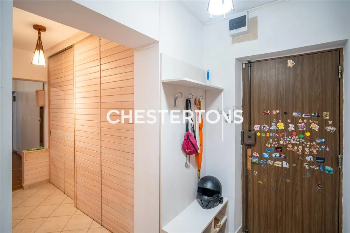 Apartamento de 3 Dormitorios con Calefacción Central Propia y 2 Baños, Calea 13 Septembrie - foto 9