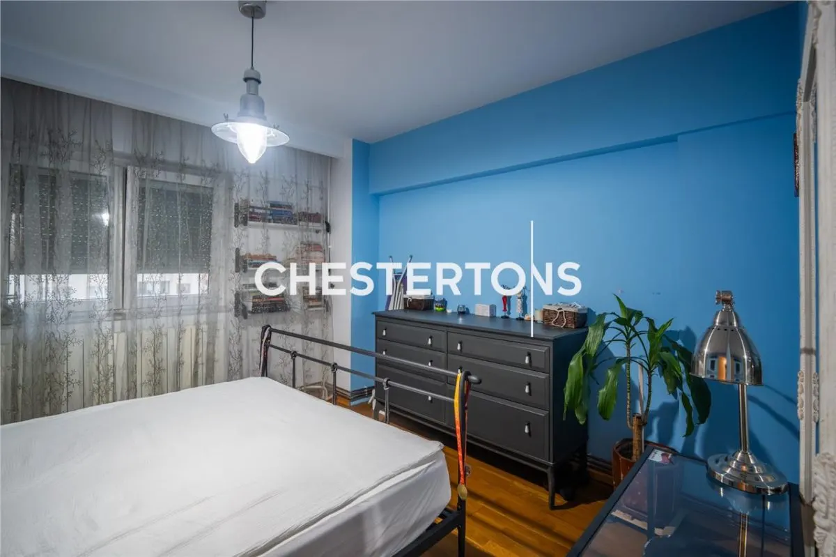 Apartamento de 3 Dormitorios con Calefacción Central Propia y 2 Baños, Calea 13 Septembrie - foto 10
