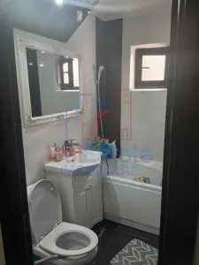 两卧室公寓，二楼，Baza 3 – 独立热水锅炉，全屋家具 - foto 8