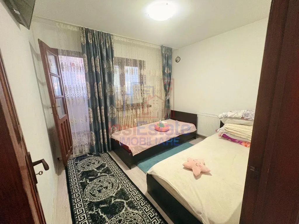 Apartment with 2 bedrooms for sale 38 sqm in Iasi, Moara de foc area - foto 3