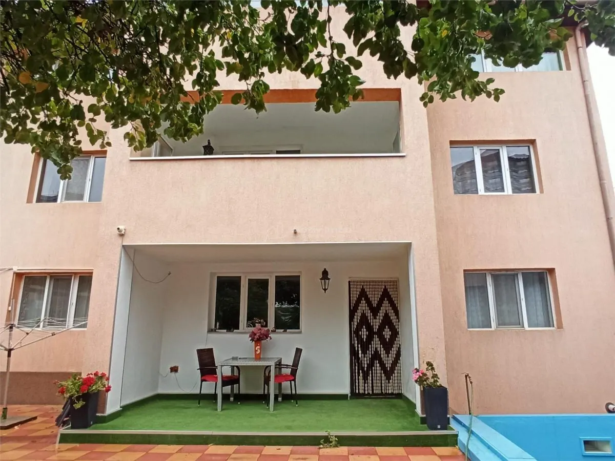 Vila Dristor- Ramnicu Sarat - foto 1